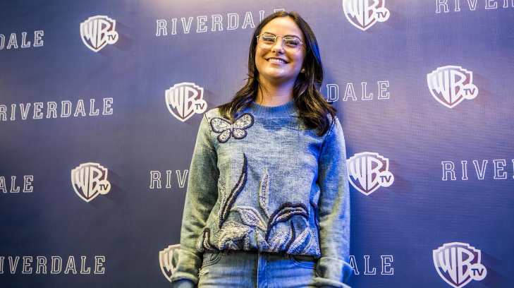 camila mendes 25042017r28 2