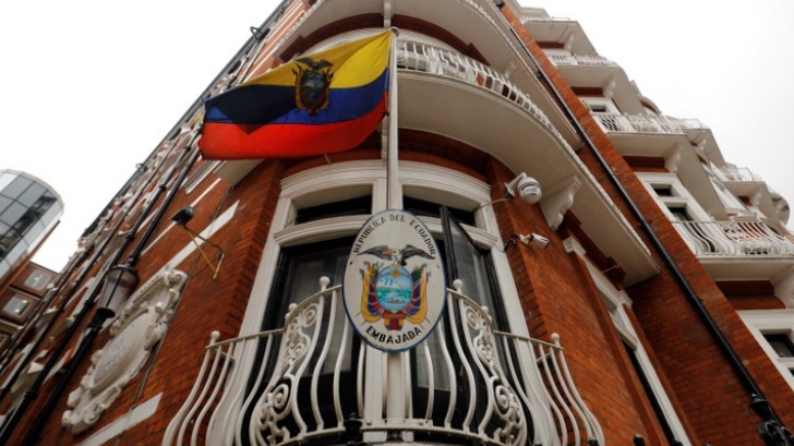 JulianAssangeEcuador