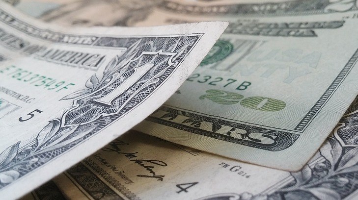 dolares dos