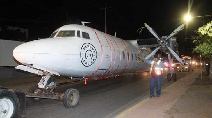 avion parque la ruina