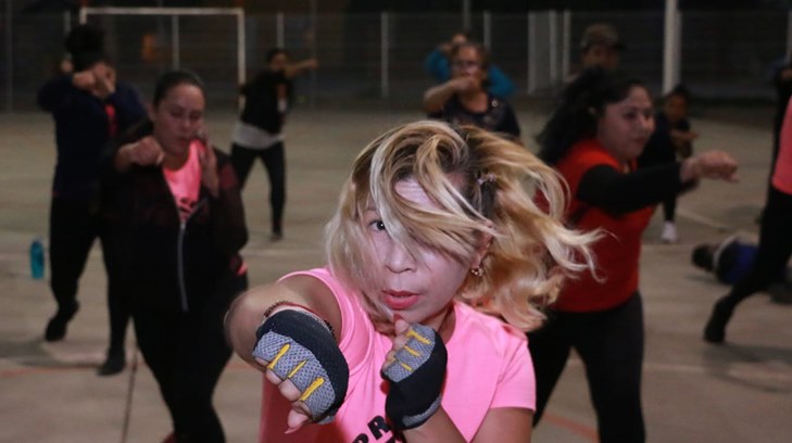 chica entrenamiento