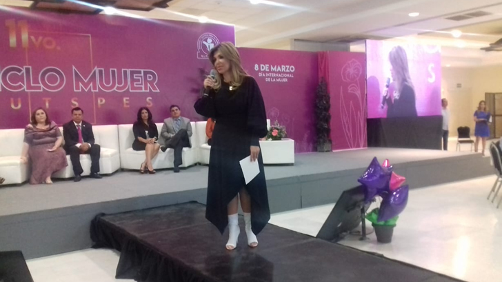 claudia gobernadora sonora