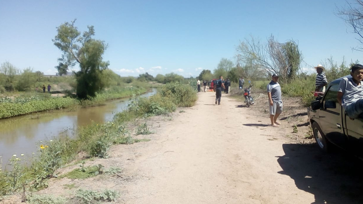 cuerpo flotando navojoa