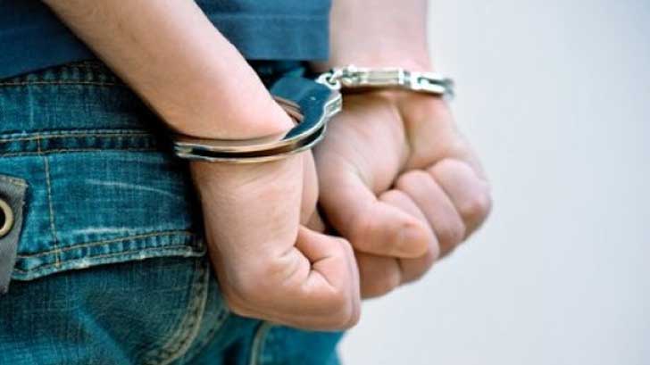 hombre detenido robocombustible