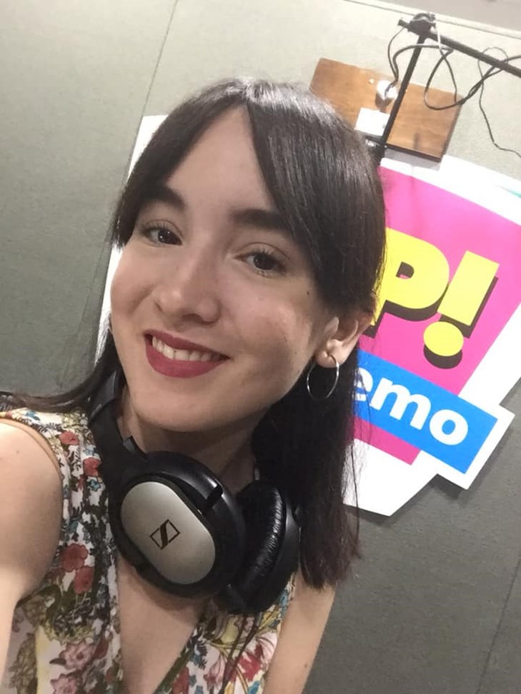 MAYRA ALEJANDR EN CABINA 2