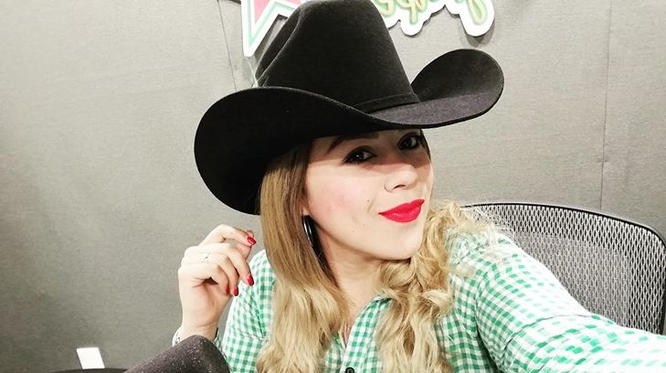 MARITZA MENDOZA EN CABINA