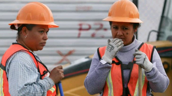 mujeres trabajando
