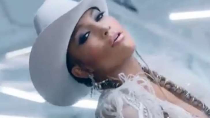 JenniferLopez