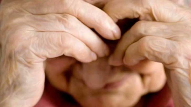adulto mayor violencia