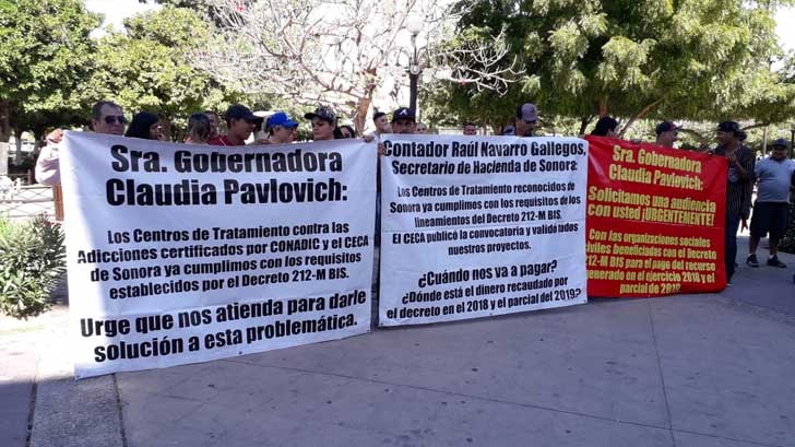 manifestacion palacio adicciones1