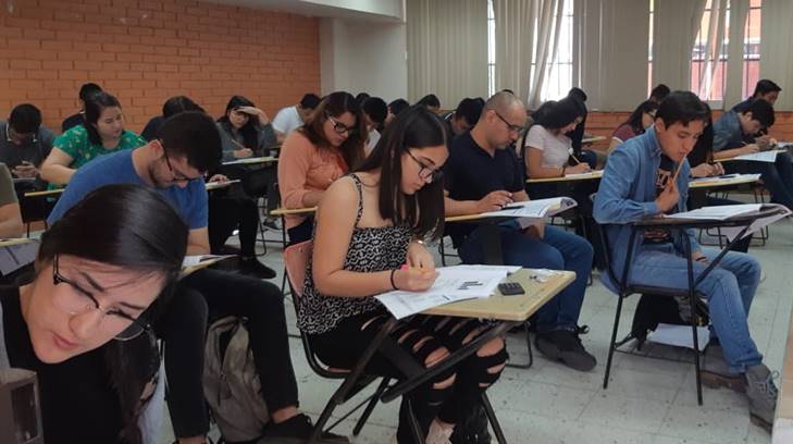 jovenes en el ith