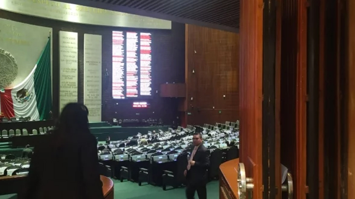 diputados suspenden