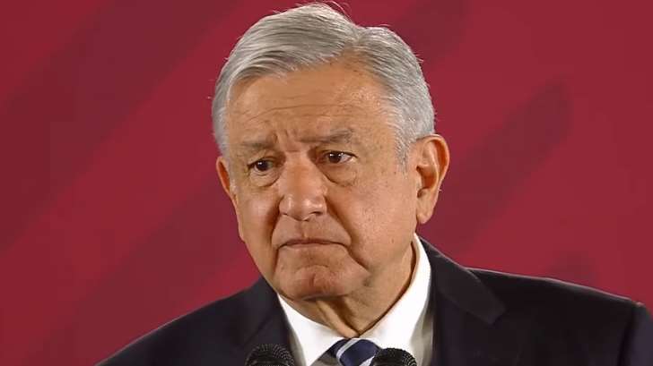 AMLOBandera