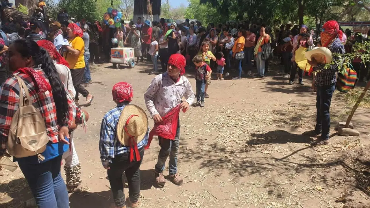 Mayos le cumplen a San Juan Bautista