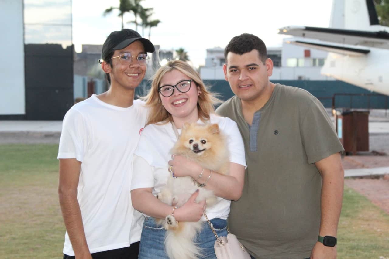 Conviven con sus perritos