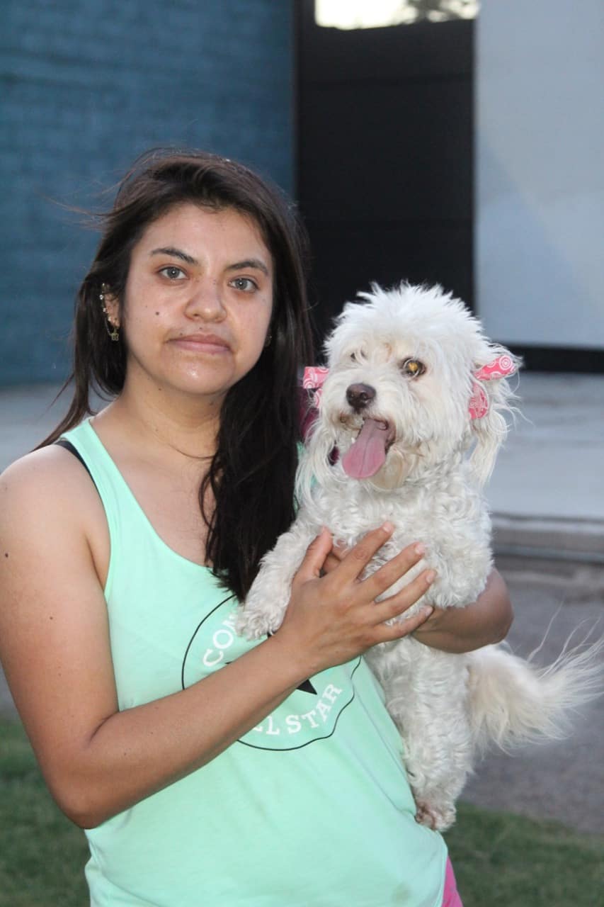 Conviven con sus perritos