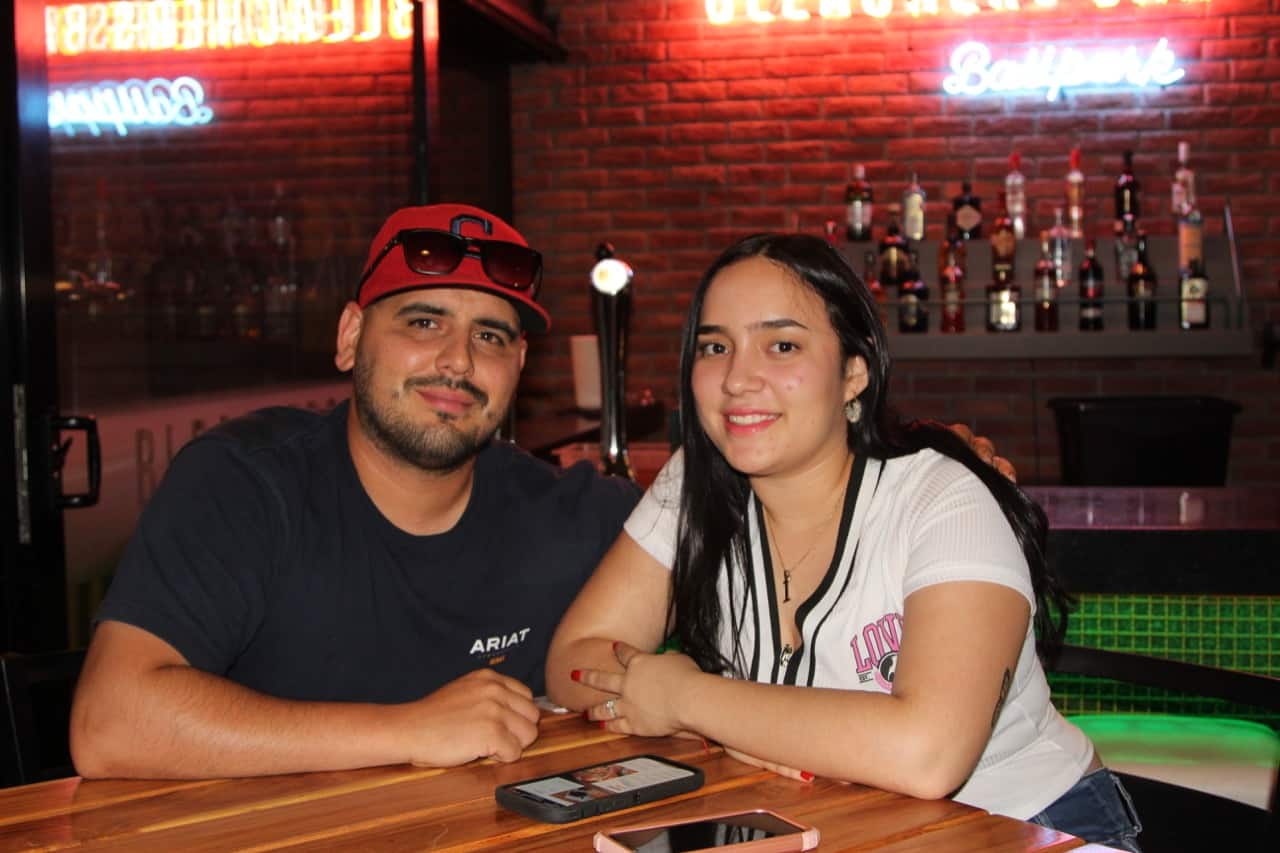 Se divierten hermosillenses al estilo Ballpark
