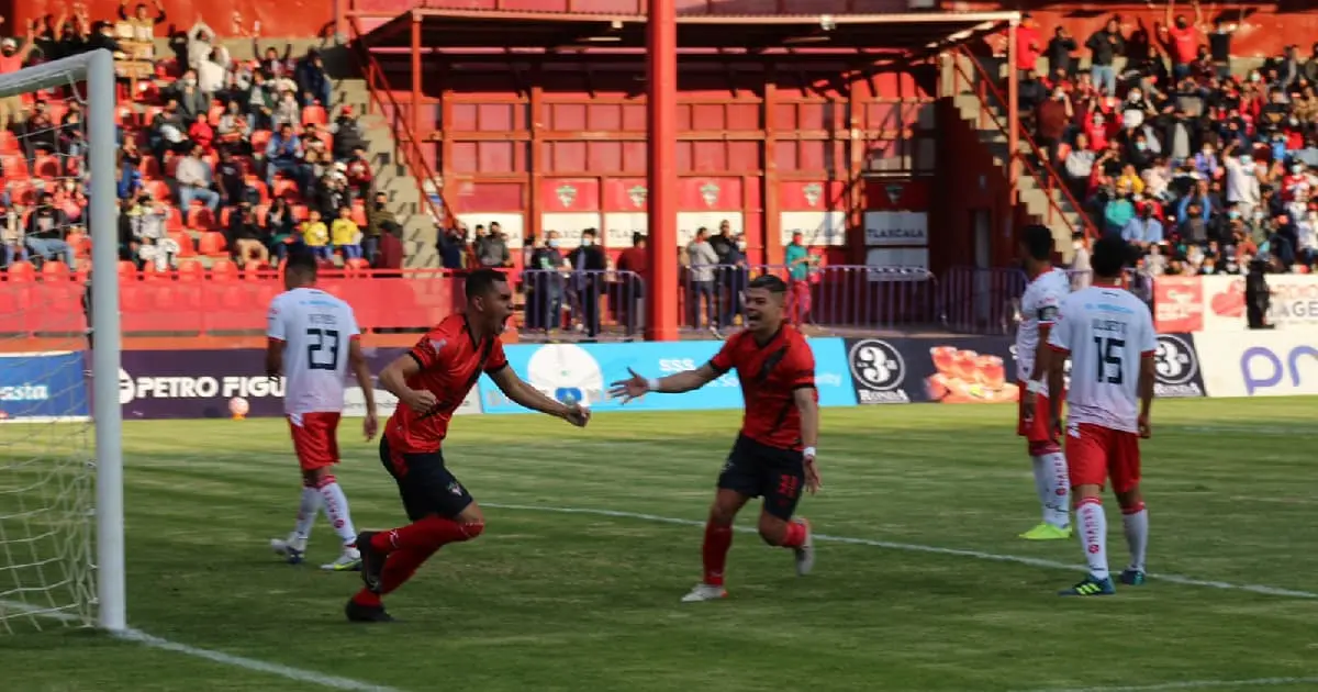Cimarrones debuta con derrota 2-0 en su visita a Coyotes de Tlaxcala
