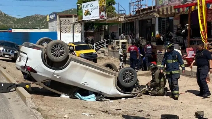 Detienen a dos hombres armados tras intensa persecución en Hermosillo