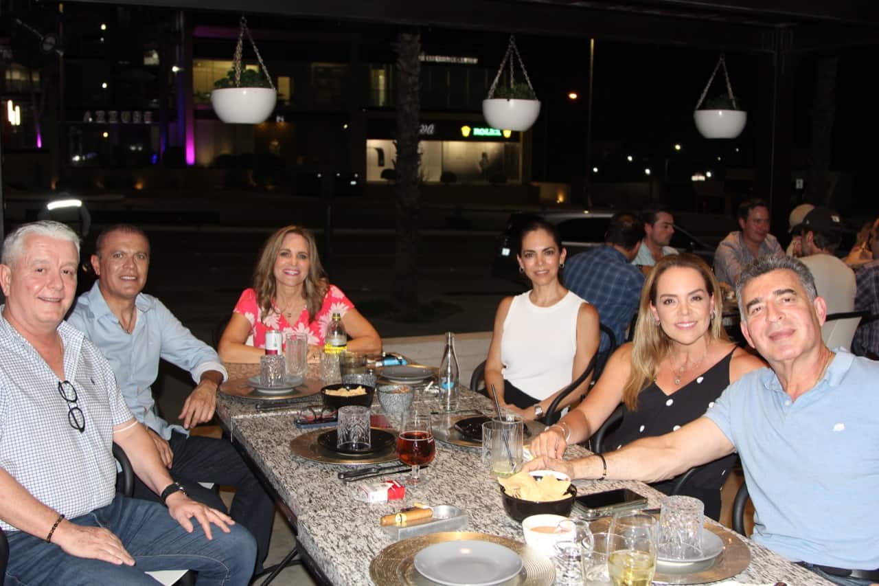 Entre buenos amigos y comida