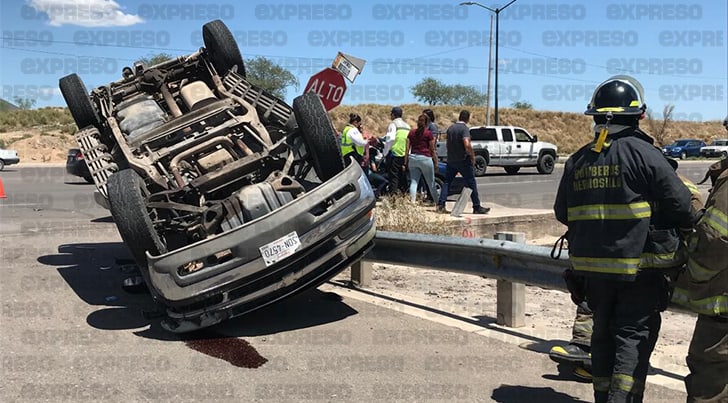 Se registra accidente con volcadura al norte de la ciudad