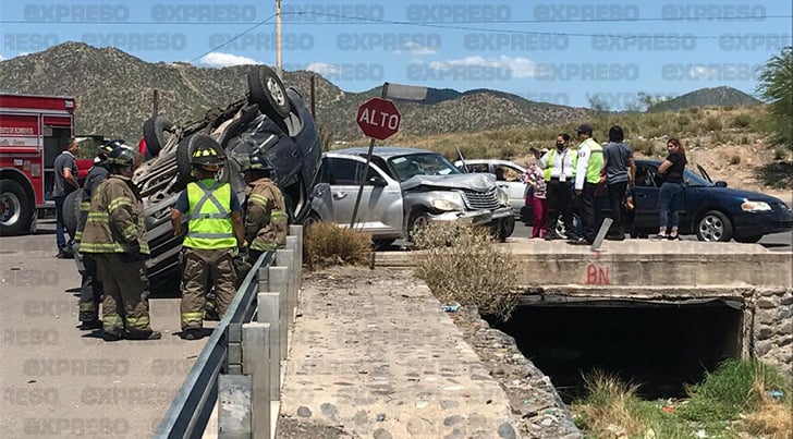 Se registra accidente con volcadura al norte de la ciudad