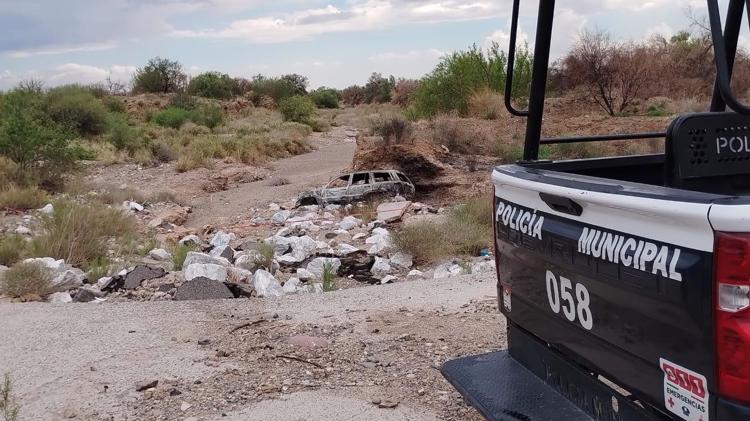 Encuentran cuerpo en vehículo calcinado rumbo al Relleno Sanitario