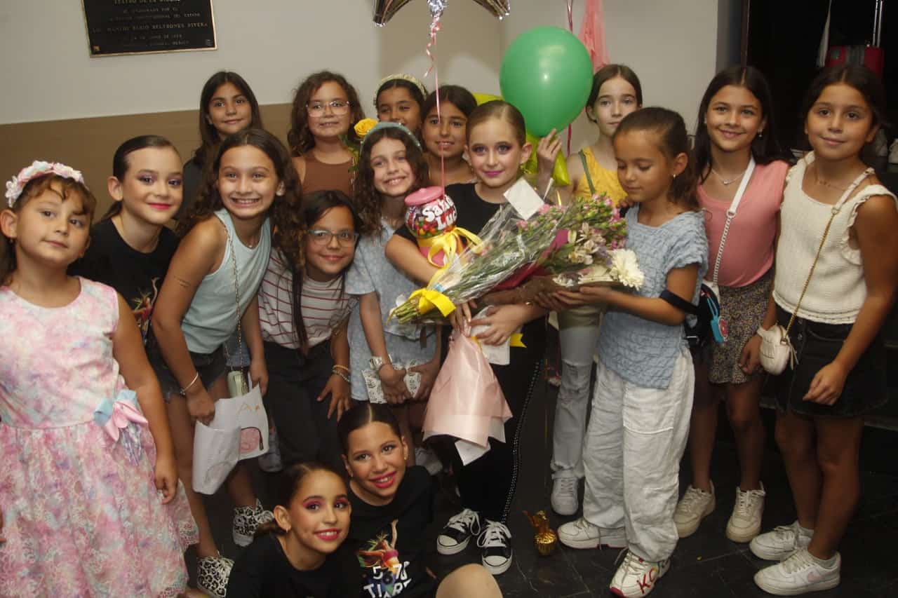 Tiare Escuela de Danza regresa triunfal a los escenarios