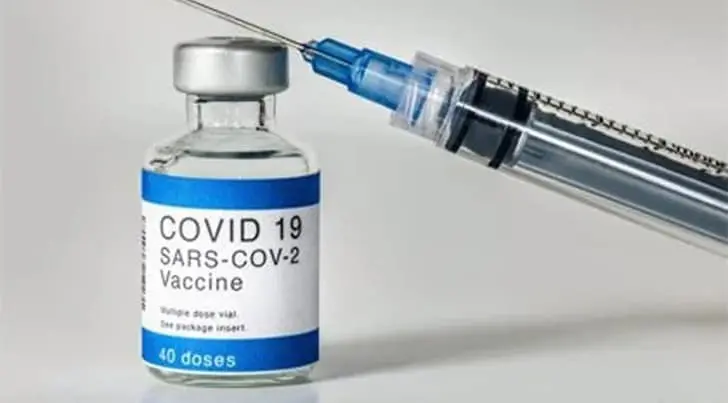 ¿La vacuna contra el Covid causa infertilidad?