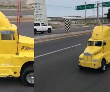 Captan mini-tráiler circulando a altas velocidades en algún punto de México