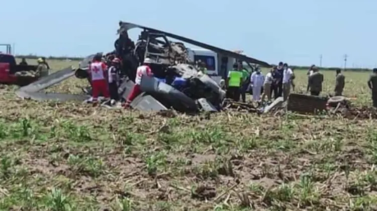 Se desploma helicóptero de la Marina en Sinaloa; hay nueve fallecidos