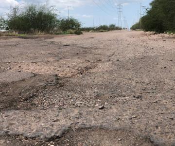 Entre terracería y sin luz, bulevar Las Torres es peligroso para cajemenses