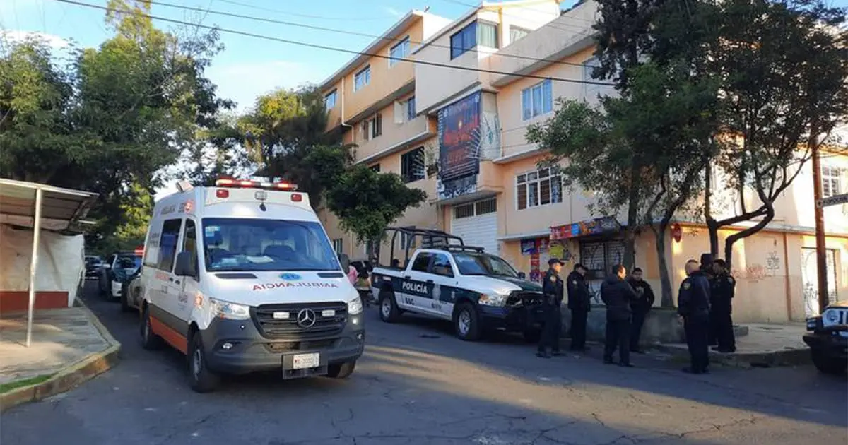 Hallan a bebé con horas de nacido en bolsa de plástico