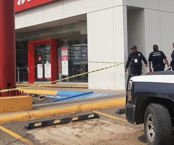 Tras atacarlo con arma blanca, le arrebatan 100 mil pesos