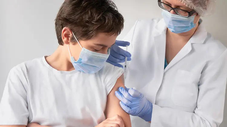 Recibe México donación de 3 millones de vacunas pediátricas contra el Covid