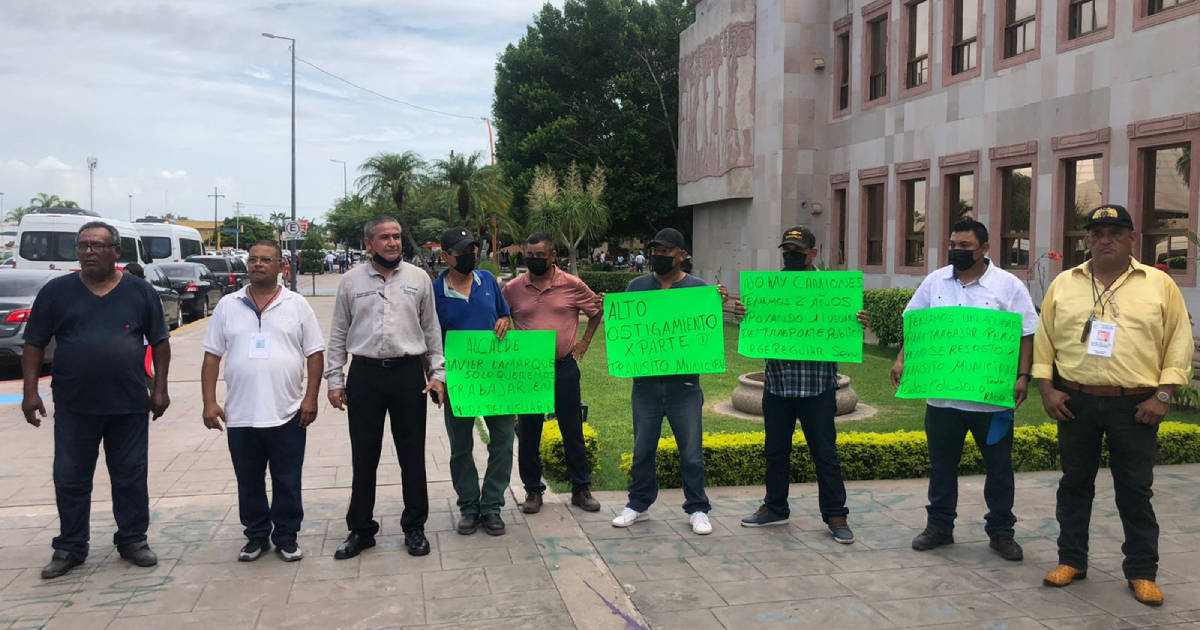 Taxis colectivos son hostigados por Tránsito Municipal de Cajeme