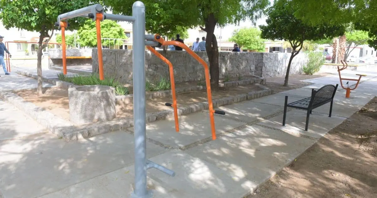 Rehabilitan parque de la colonia Villa Sol en Hermosillo
