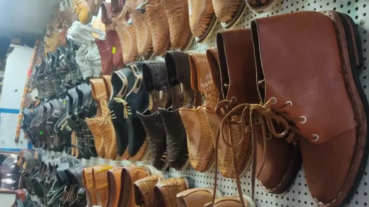 El oficio de talabartería está en peligro de extinción