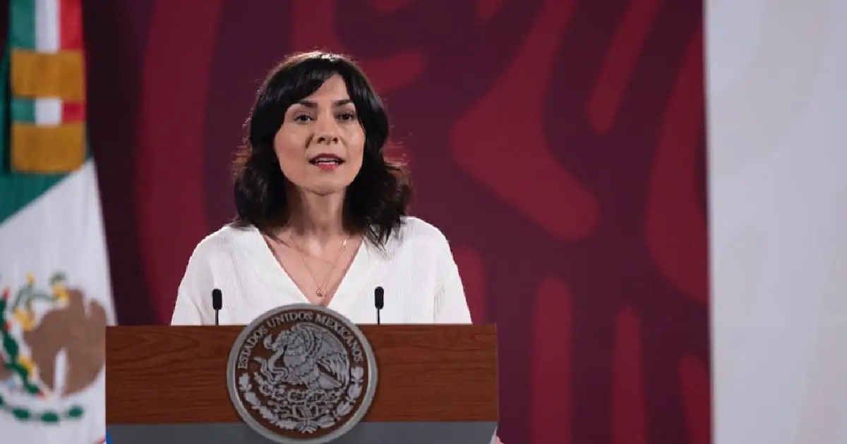 García Vilchis expone a críticos del decretazo