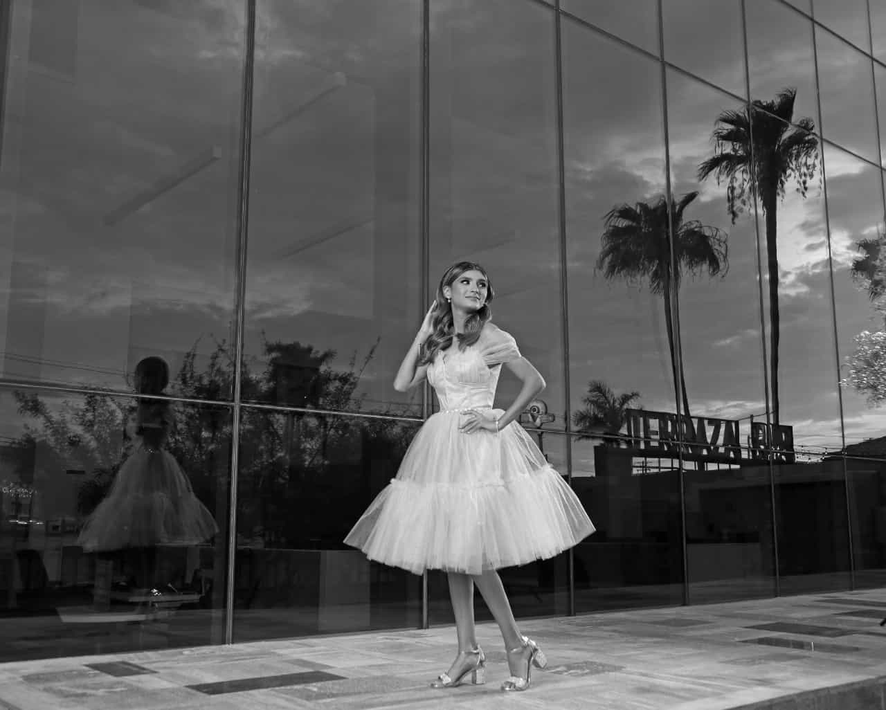 Bello photo shoot para Eva Jasmine