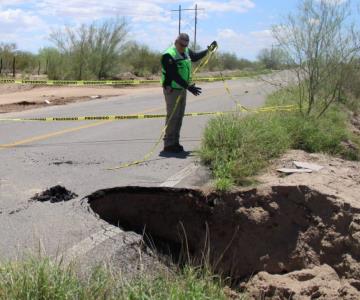 Aparece socavón en carretera Cero Sur de Hermosillo