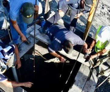 Impide nivel de agua rescatar a mineros; seguirán bombeos