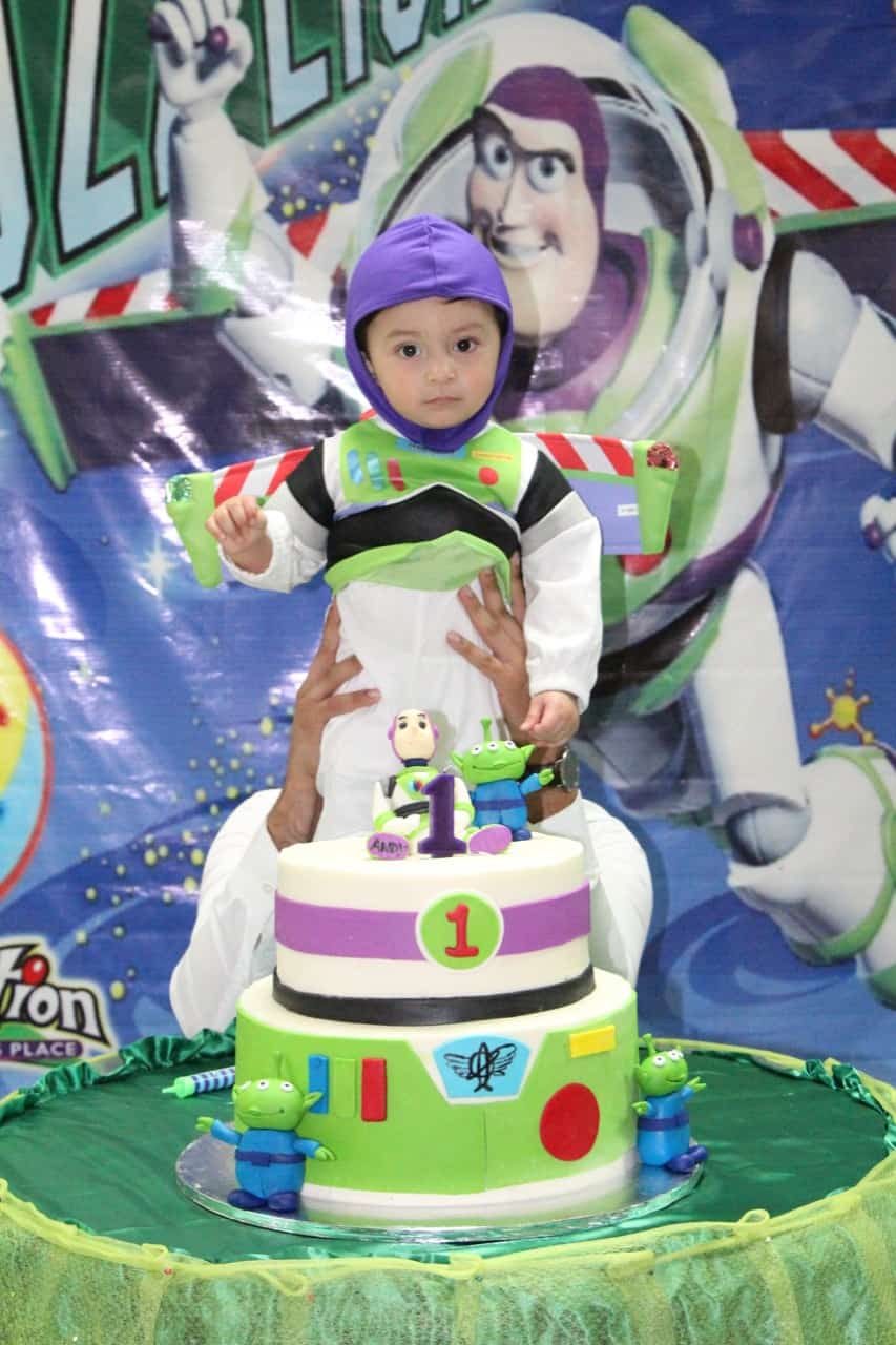 Festejan primer cumpleaños de Ricardo