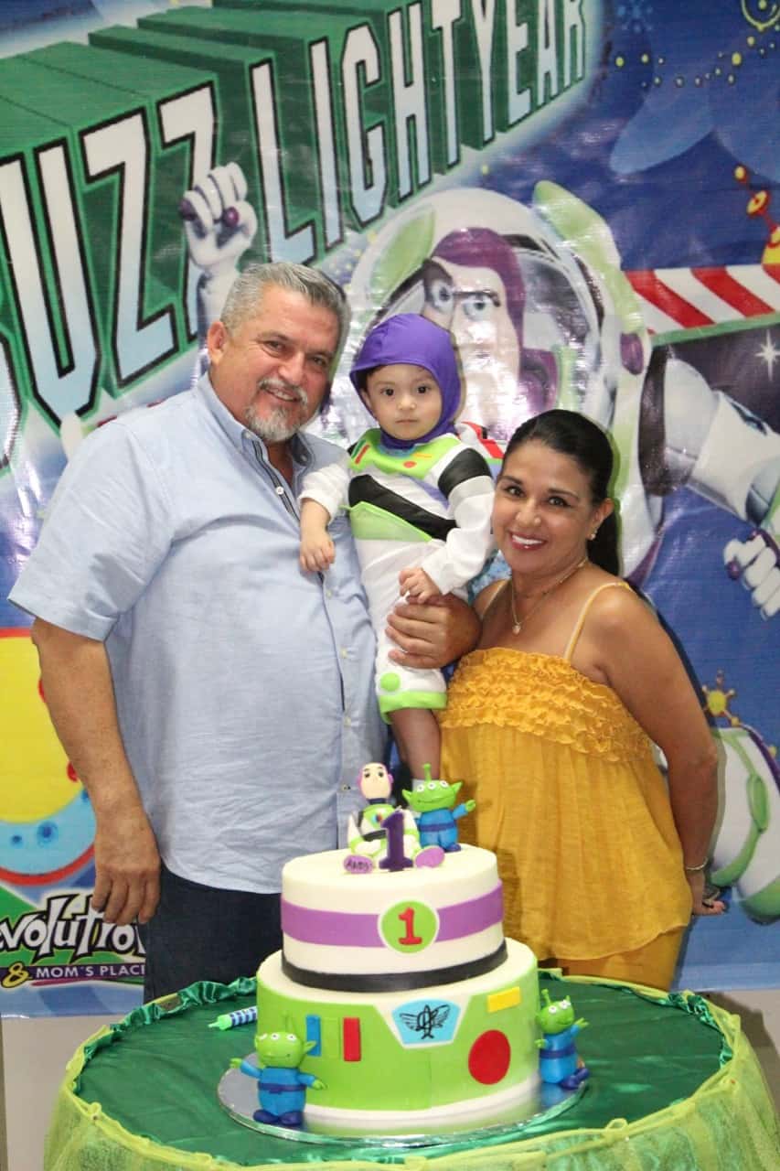 Festejan primer cumpleaños de Ricardo