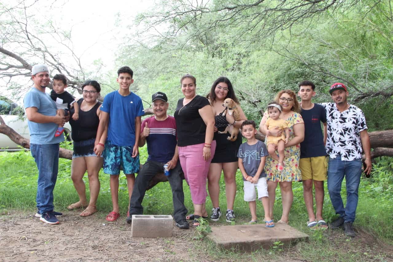 Se dan una escapadita a las afueras de la ciudad