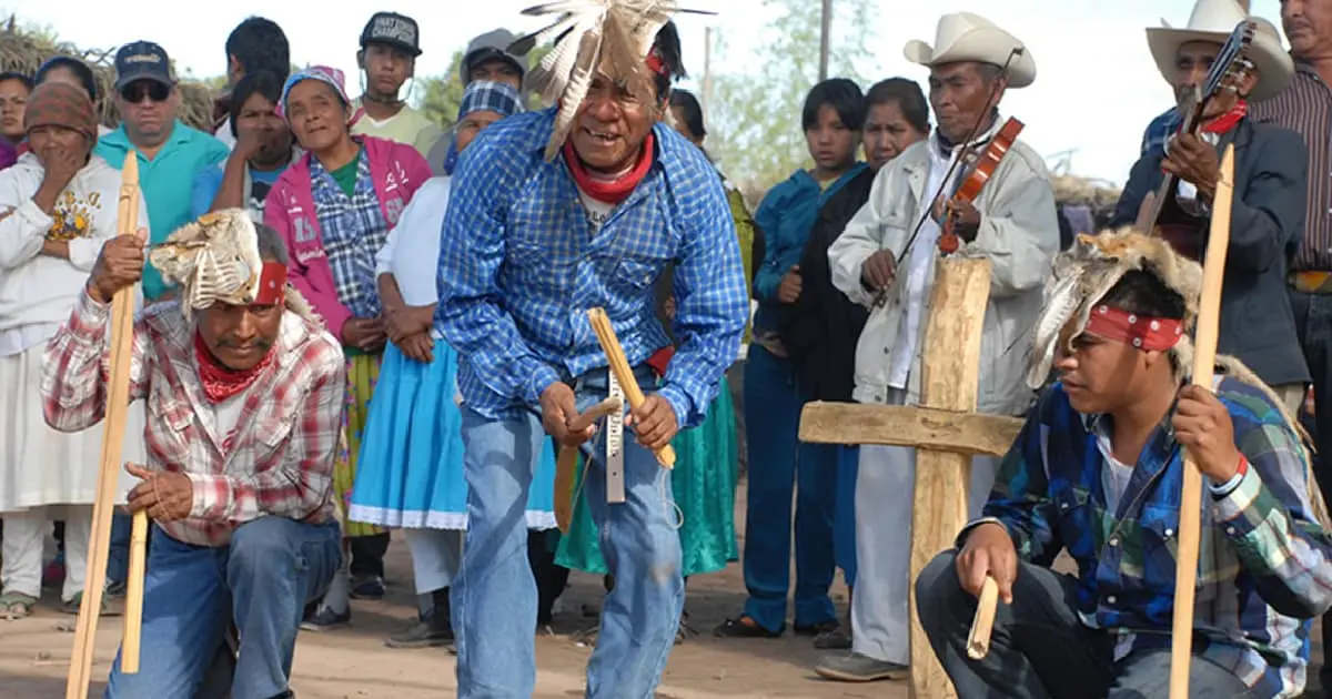 Retos de los pueblos indígenas por Alejandro Zeleny