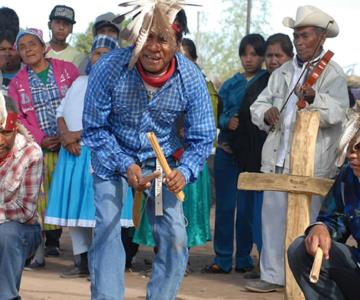 Retos de los pueblos indígenas por Alejandro Zeleny