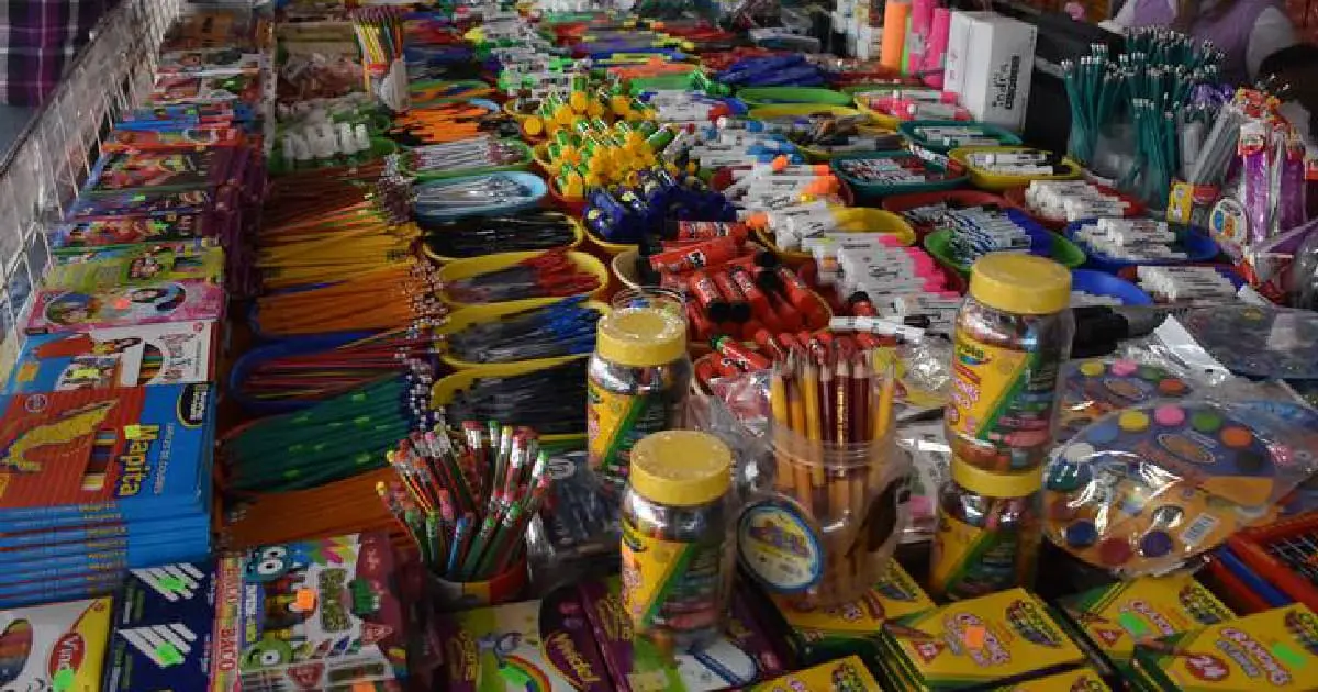 Organizan bazar en beneficio de  Fundación “ Abrazando Sonrisas”