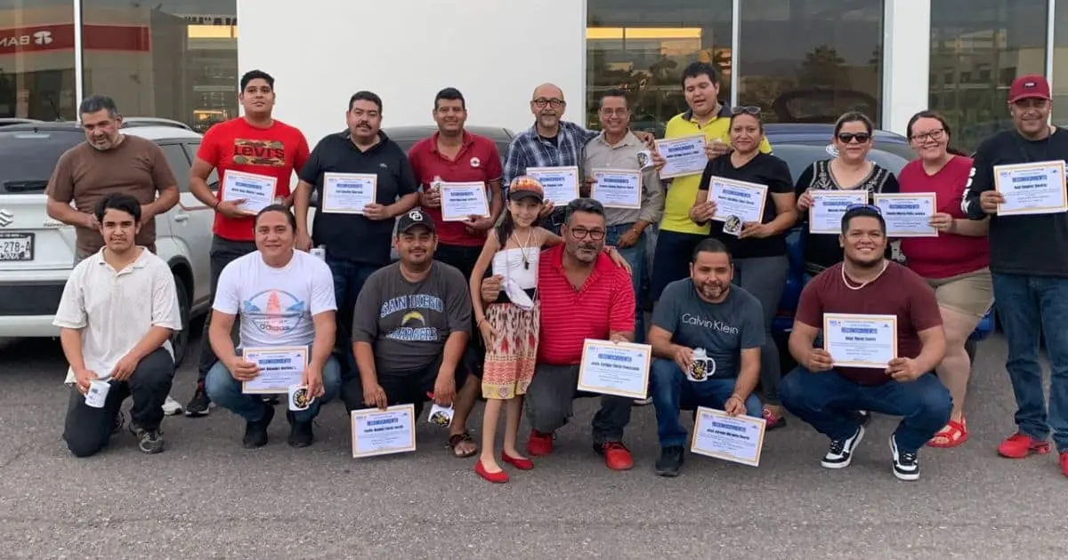 Te llevo a la quimio: choferes dan transporte a niños con cáncer
