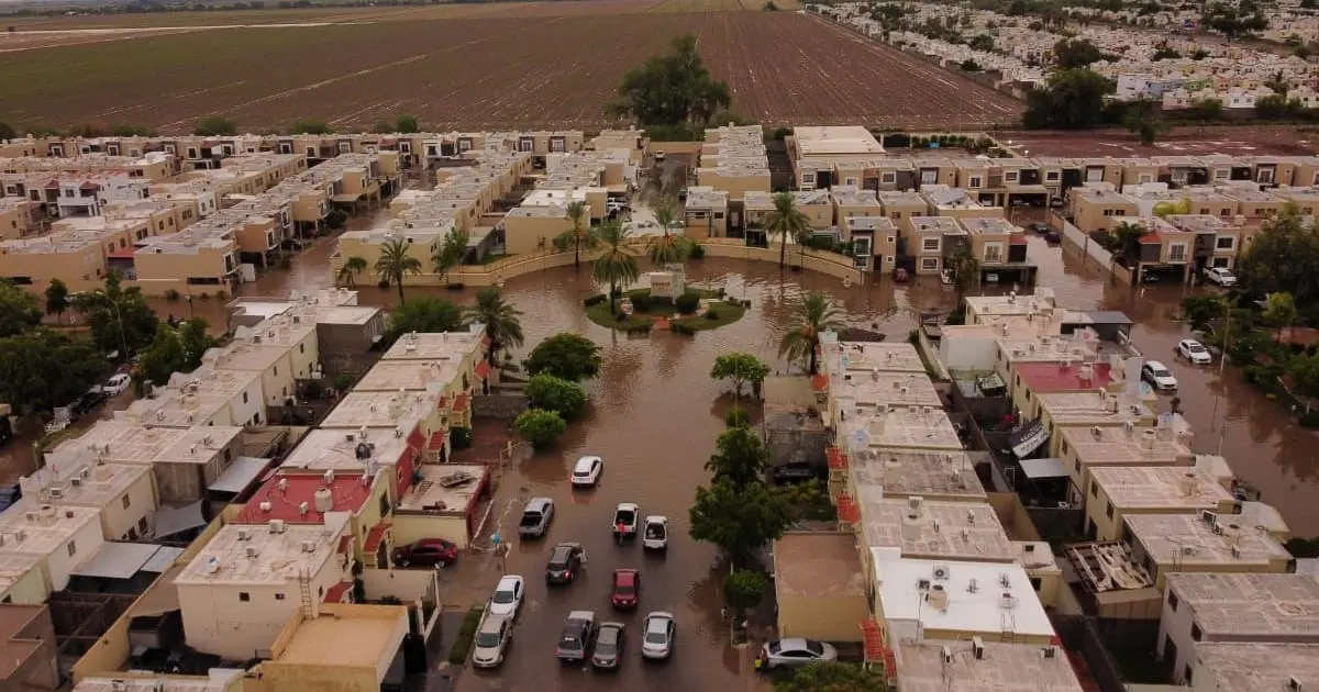 Alcalde de Cajeme señala obras de mala calidad de constructoras de hogar